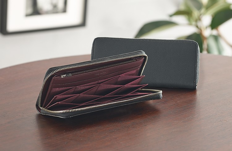 革財布キプリスのスパークリングカーフ