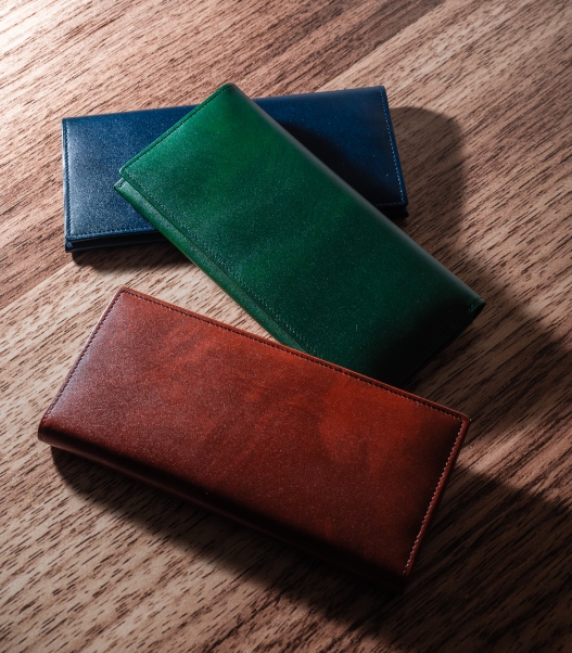 革財布キプリスのシラサギレザーシリーズ 上質でコシのある皮革