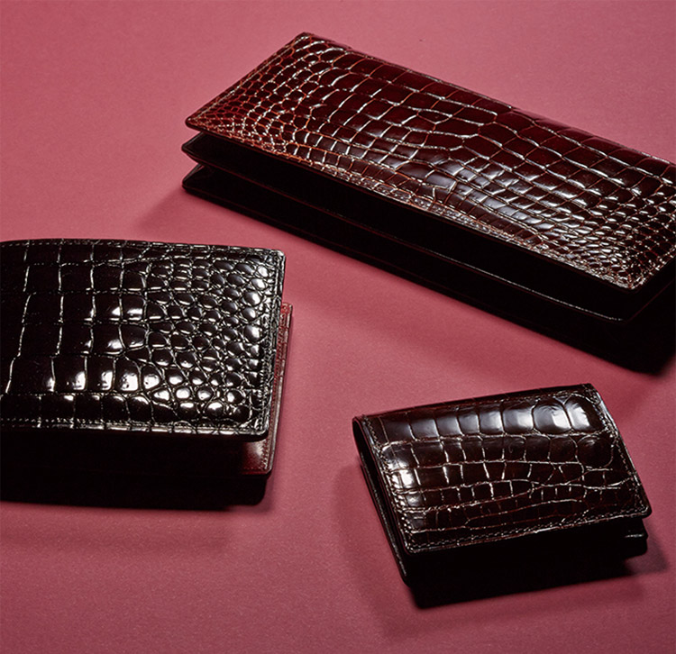 世界中で愛されるエキゾチックレザーの王様クロコダイル