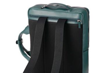 キプリスの3wayビジネスバッグ 背面は通気性の良いニット素材