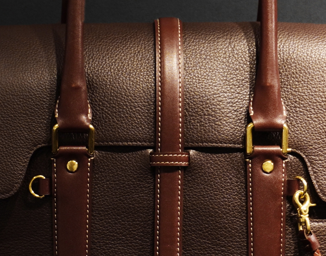 革鞄、レザーバッグのキプリス リボワールの質感