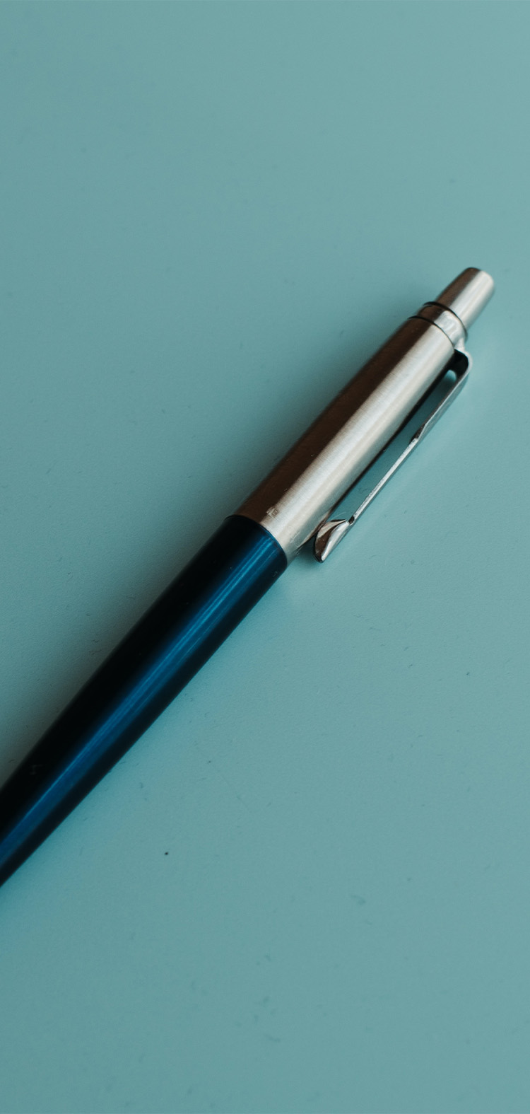 オフィスレザーアイテム,オフィス革小物,ビジネスシーン,ペンケース