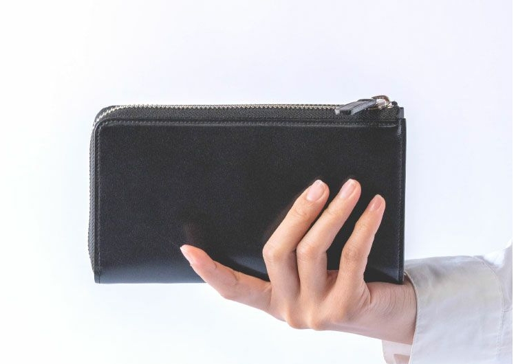 革小物,革財布,ウィメンズ年間人気ランキング1位