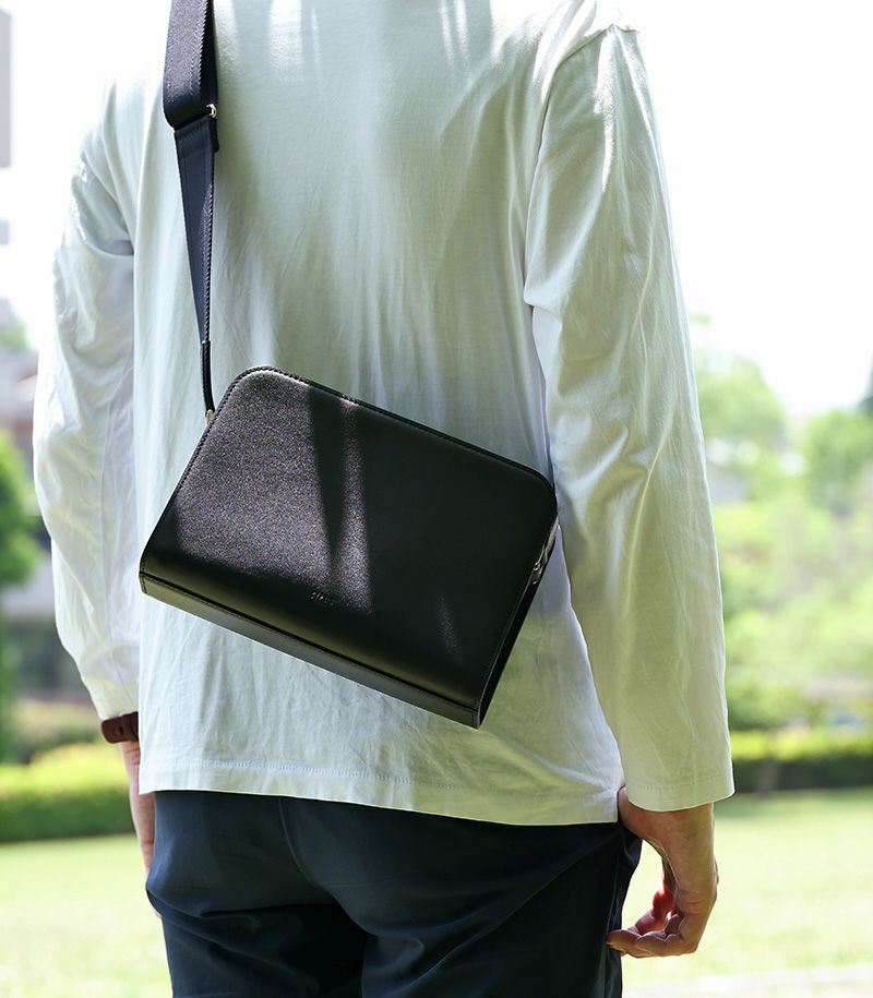 ショルダーバッグ｜シラサギレザー