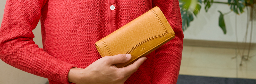 革小物,革財布　レディース,キプリス,プロキオン