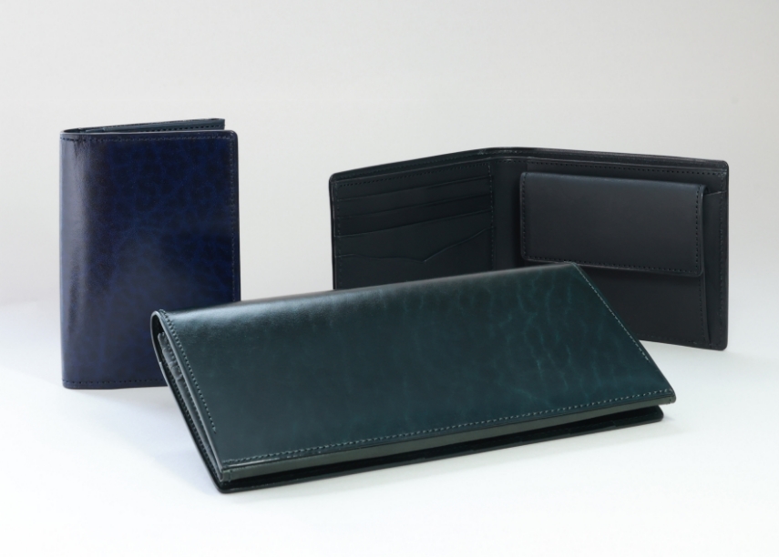 革財布キプリスのルーガショルダー&アースレザー