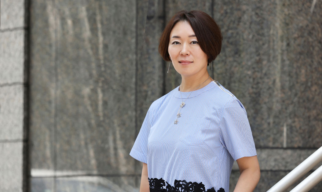 宇宙飛行士選抜試験における女性唯一のファイナリストであり、数多くの会社やNPO法人を立ち上げた実業家。江澤佐知子さん