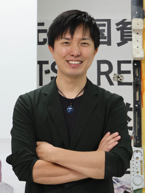 美術家 長坂 真護さん,MAGOさん