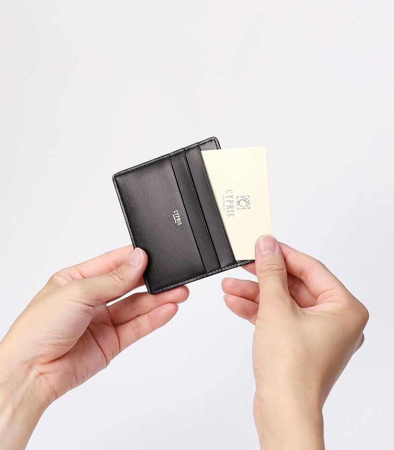 小銭入れ付きカードケース(マネーフラップ)｜ボックスカーフ |革製品