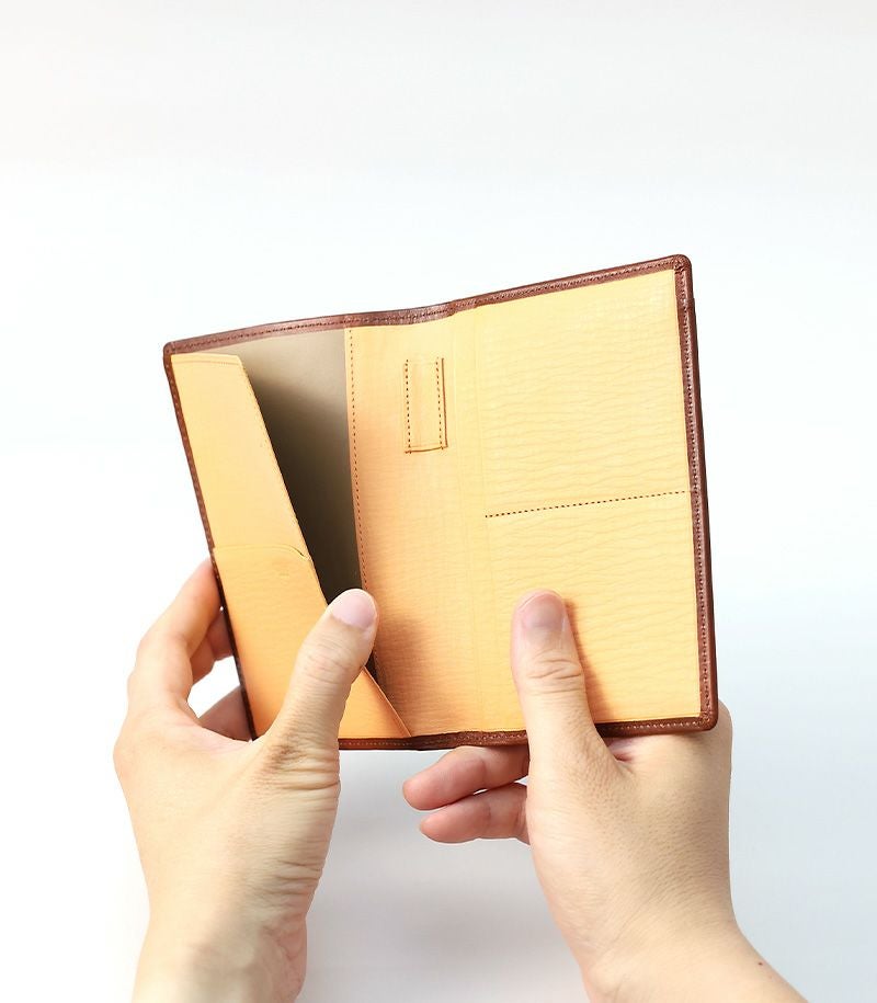 シラサギレザー,パスポートケース