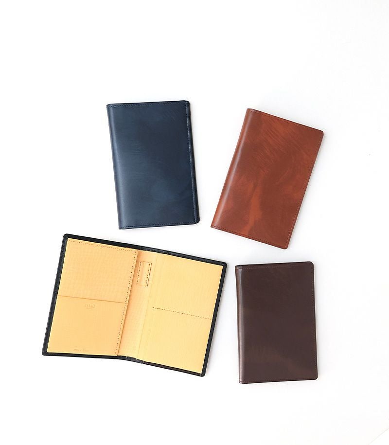 パスポートケース（スマートフォン収納可）｜シラサギレザー