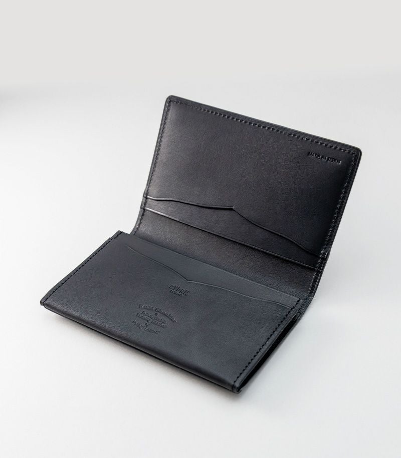 手馴染みがよく収納力が高い名刺入れ,就職祝い,新生活ギフト