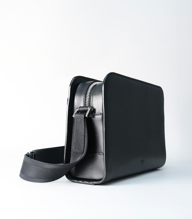 ショルダーバッグ,レザーショルダーバッグ